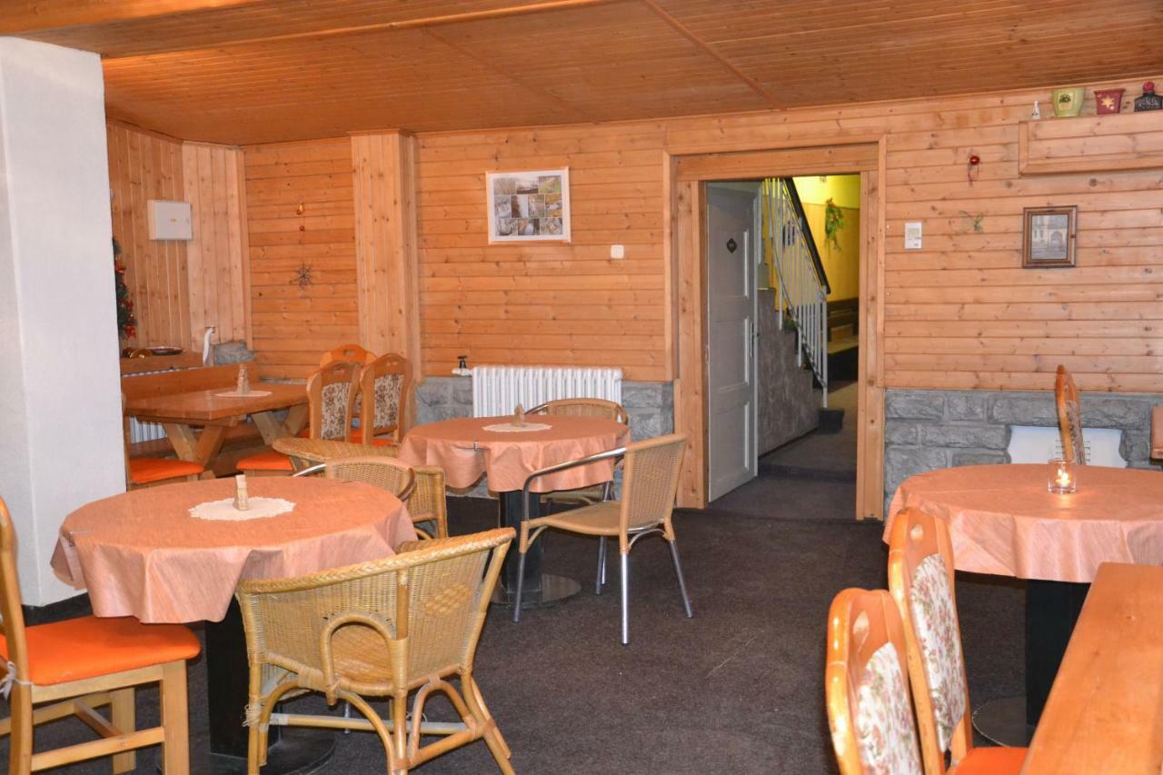 Špindlerŭv Mlýn Hostel Fortuna מראה חיצוני תמונה