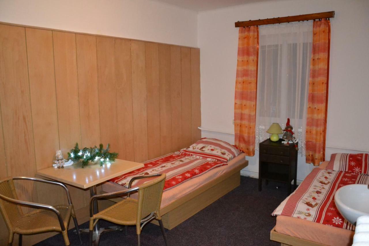 Špindlerŭv Mlýn Hostel Fortuna מראה חיצוני תמונה